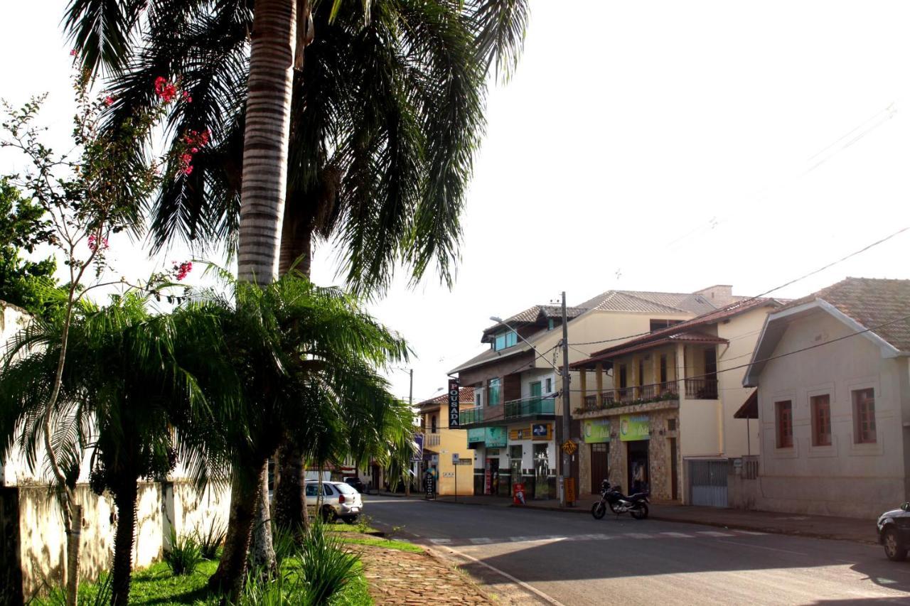 Pousada Alves Sao Bras do Suacui Ngoại thất bức ảnh